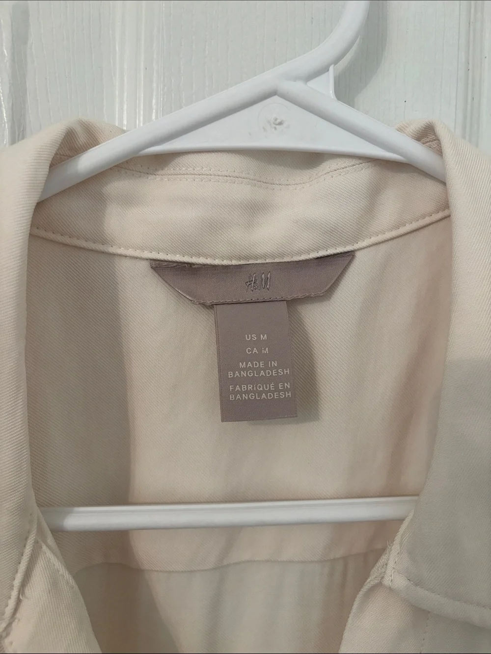 H&M Sleeveless Cream Button-Front Midi Dress